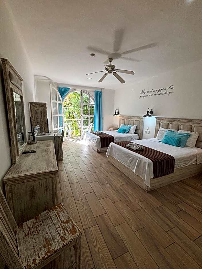 Coco Rio Hotel - Mamitas Beach Area