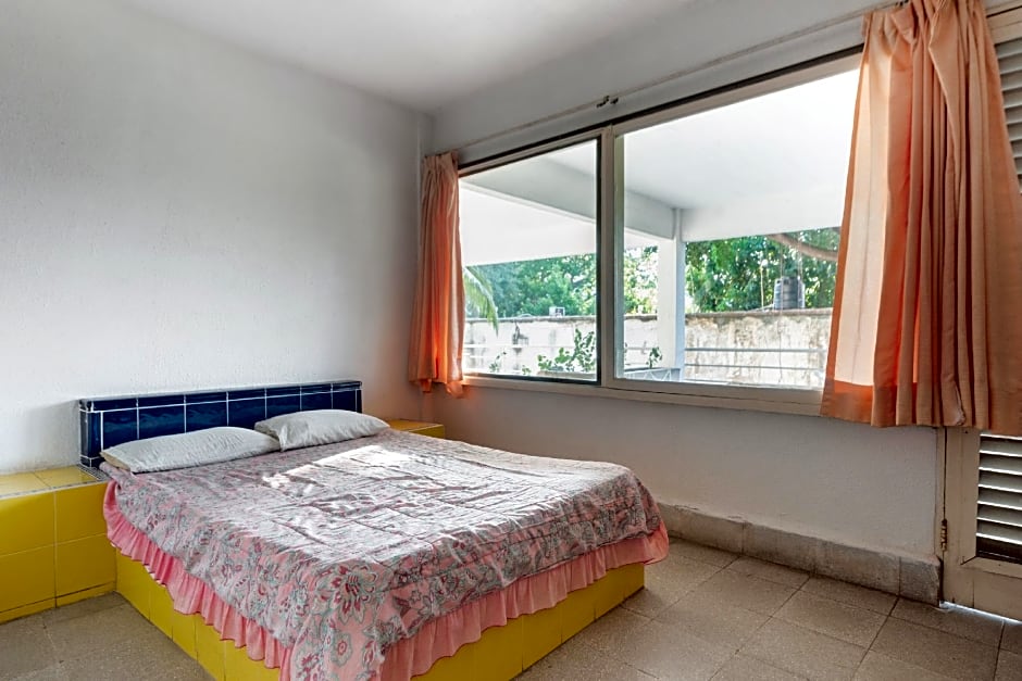 OYO Hotel Belmar,Caleta, Acapulco