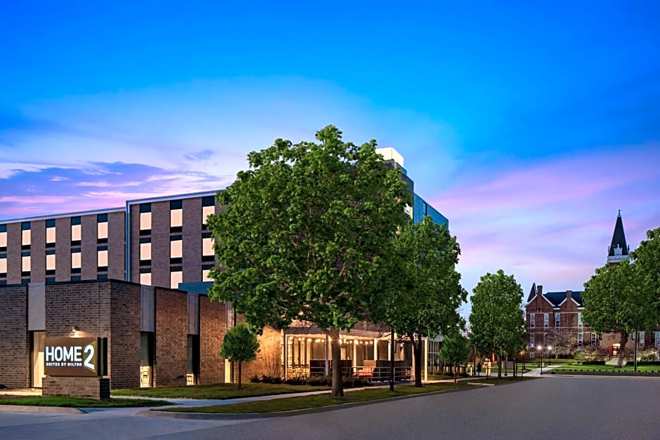 Home2 Suites by Hilton Des Moines at Drake University