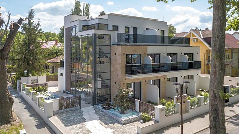 Trend Deluxe Siófok