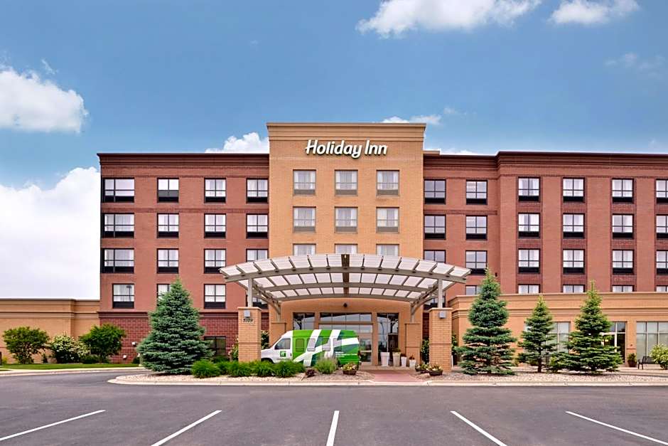Holiday Inn Madison at The American Center By IHG