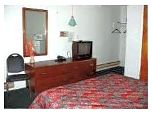 M53 Motel Imlay City
