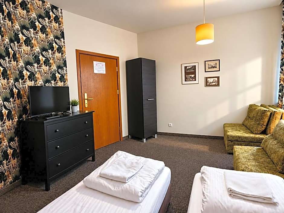 Helvetia Plus B&B - PRIVATE ROOMS and APARTMENTS