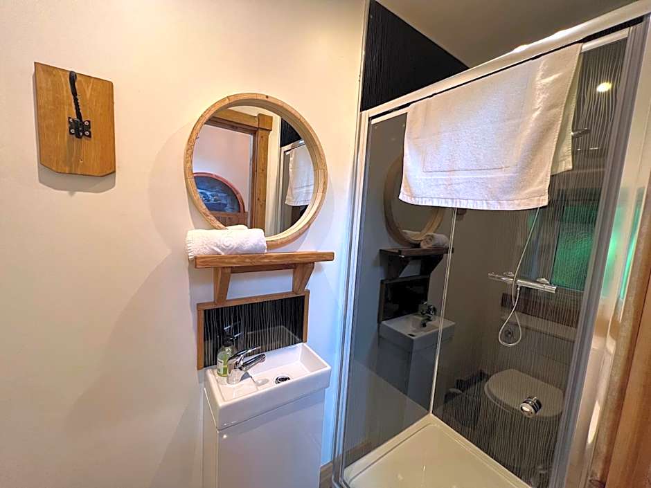 Explorers Retreat Matlock Bath