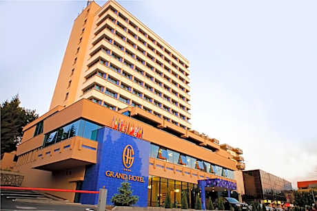 Grand Hotel