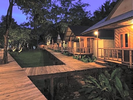 Khao Sok Cabana Resort