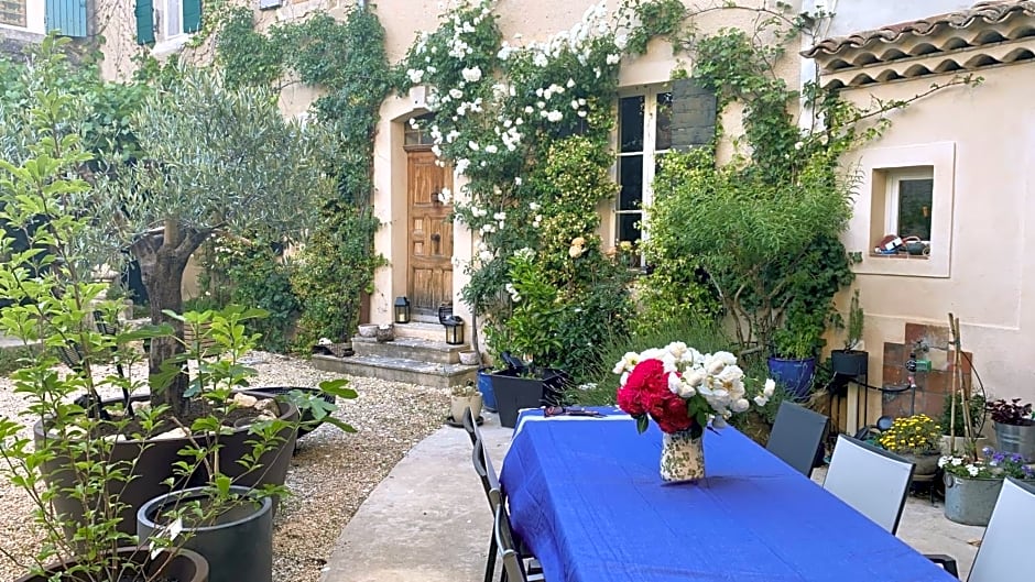 Maison Lou Roucas