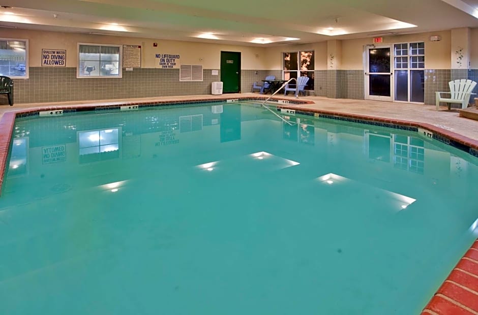 Country Inn & Suites by Radisson, Beaufort West, SC