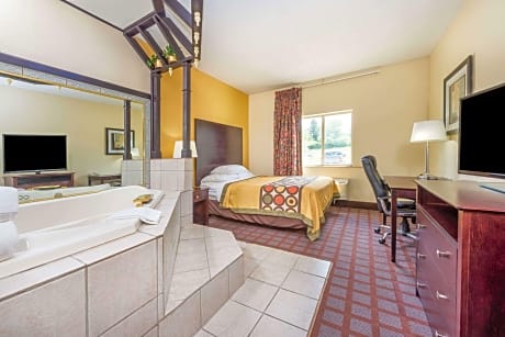 1 Queen Bed Studio Suite Non-Smoking