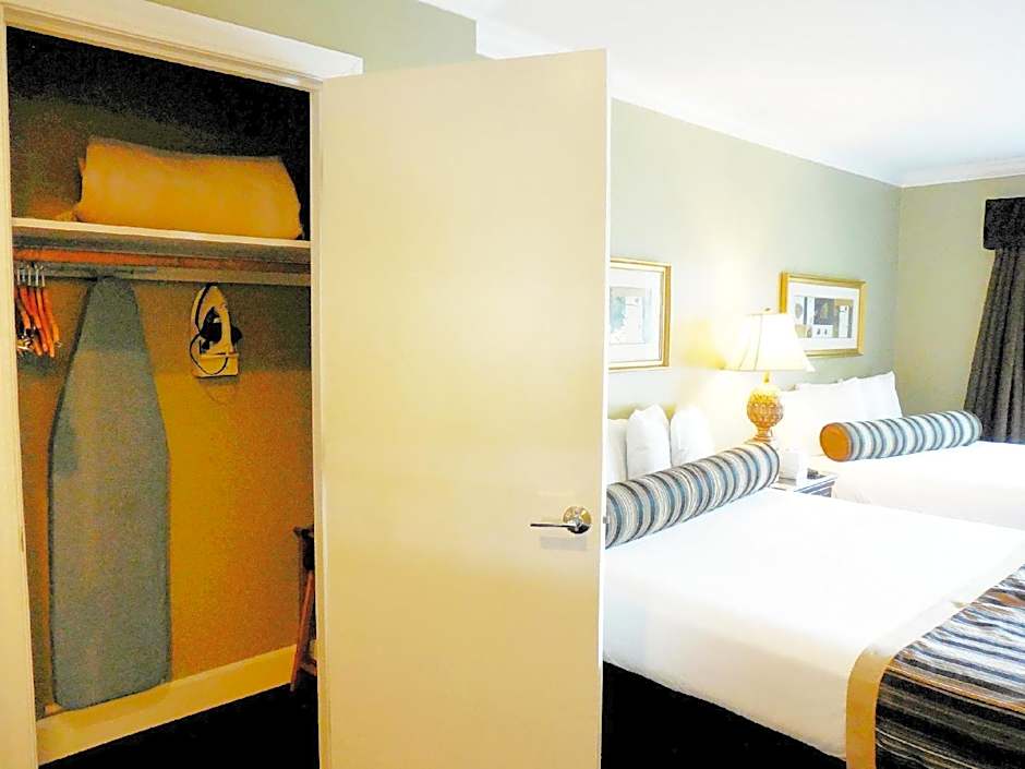 Sea Breeze Inn - Pacific Grove