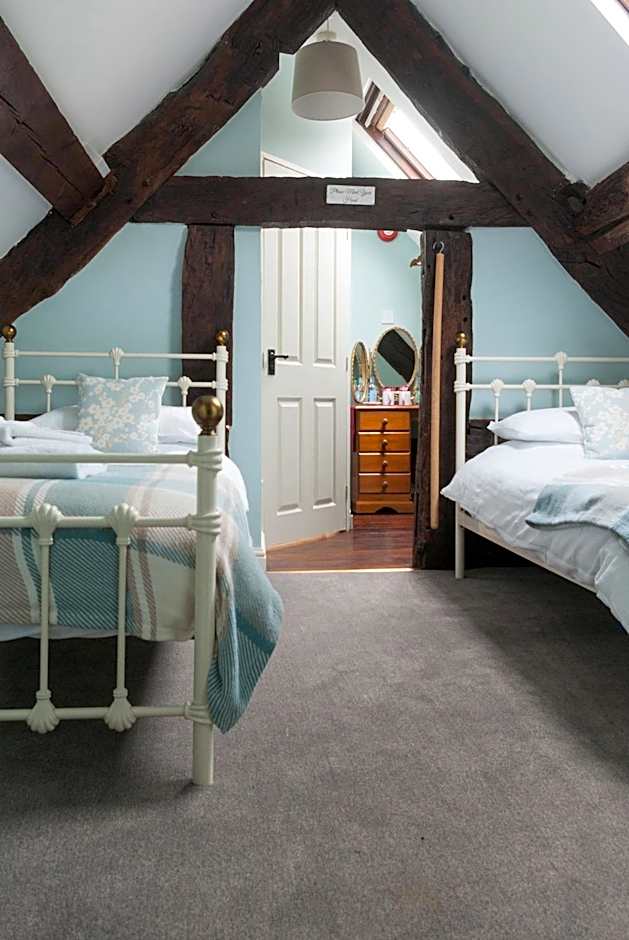 Photo 1 of 3 of 2 Beds