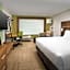 Holiday Inn Express & Suites North Brunswick By IHG