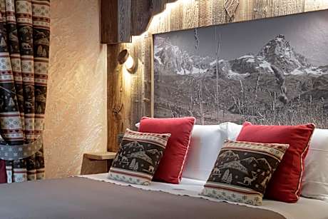 Suite with Spa Access