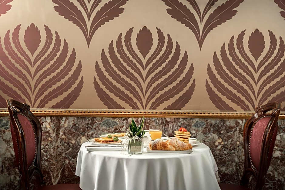 Hotel Montecarlo