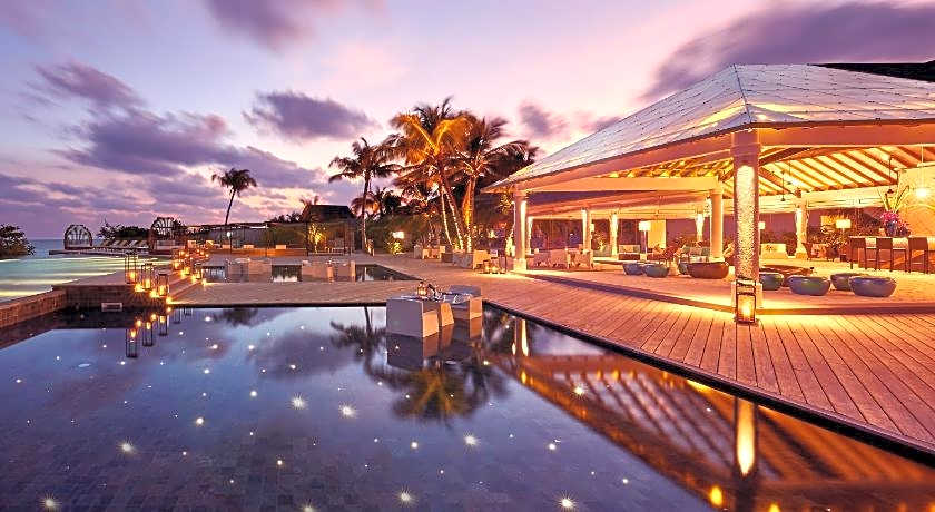 NH Collection Maldives Havodda Resort