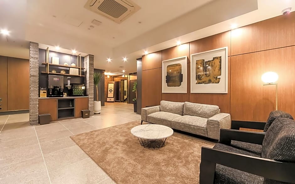 Gupo Brown-Dot Hotel