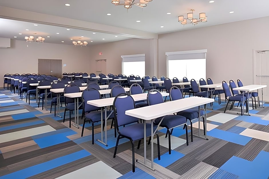 Holiday Inn Express & Suites Houston E - Pasadena By IHG