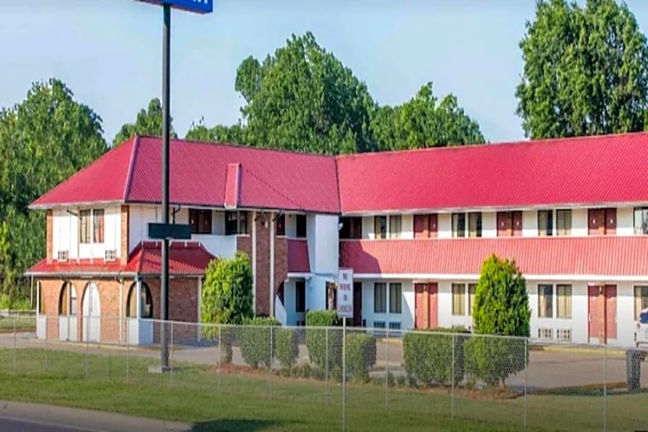 OYO Hotel Muskogee Near Creek Nation Casino - Hwy 64