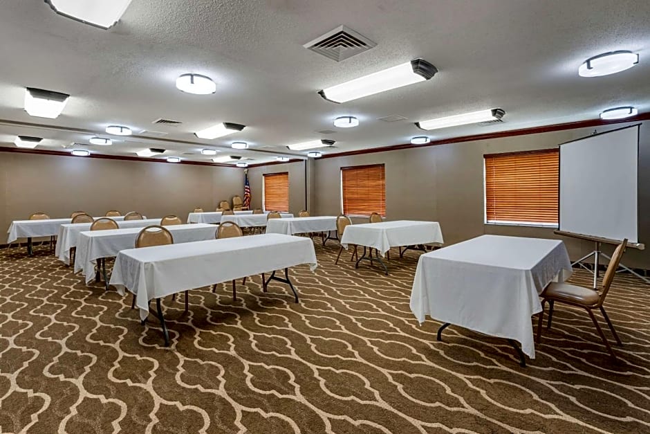 Comfort Inn & Suites St Louis-O'Fallon