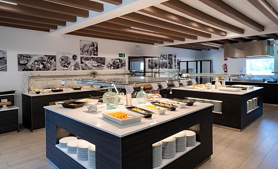 Medplaya Aparthotel Sant Eloi