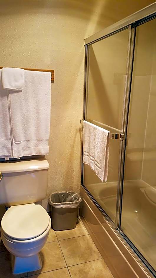 Milwaukie Inn Portland South