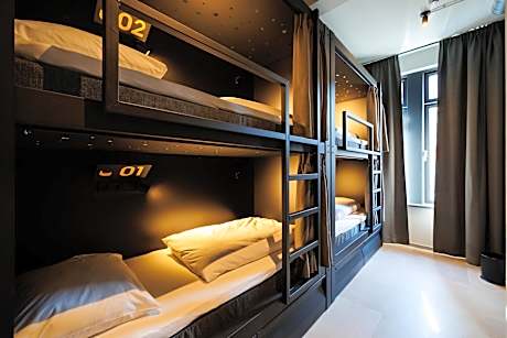 4-Bed Mixed Dormitory Room