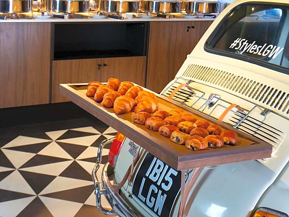 ibis London Gatwick Airport