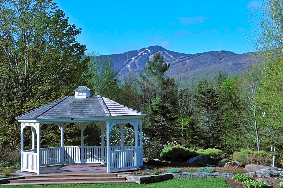 Summit Lodge