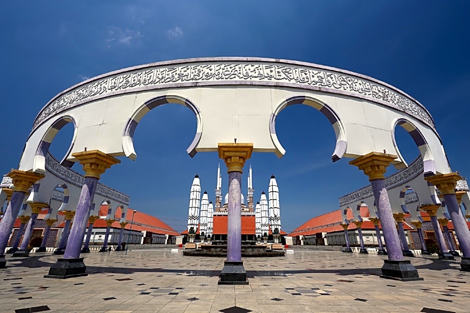 RedDoorz near Universitas Semarang 2