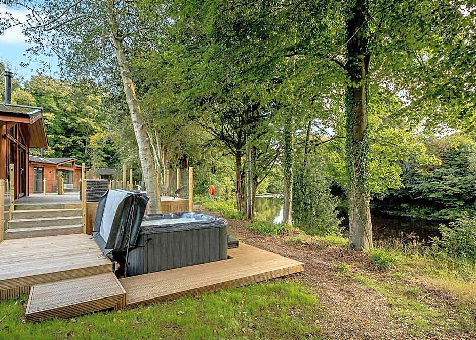 Gadgirth Estate Lodges
