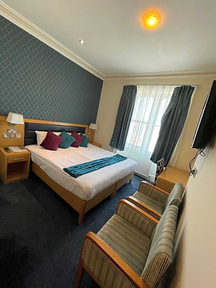 Iris Hotel Llandudno