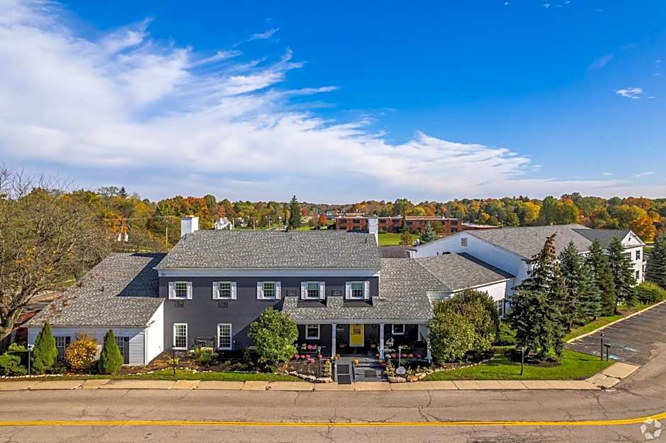 The Aurora Inn Hotel and Event Center