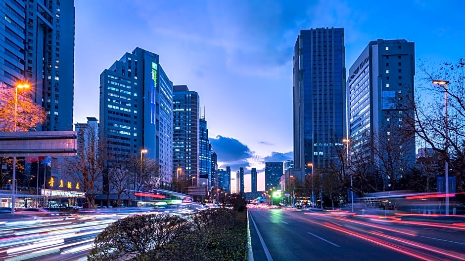 Holiday Inn Express Qingdao City Center By IHG
