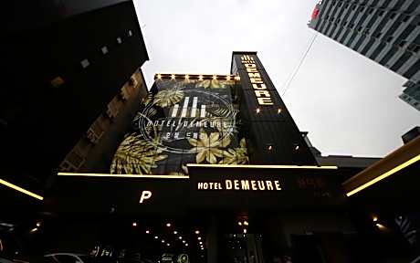 Daejeon Yuseong Hotel Demeure