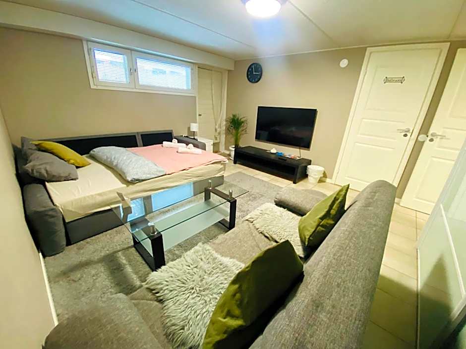 Welcoming room with private terrace, sauna and free parking