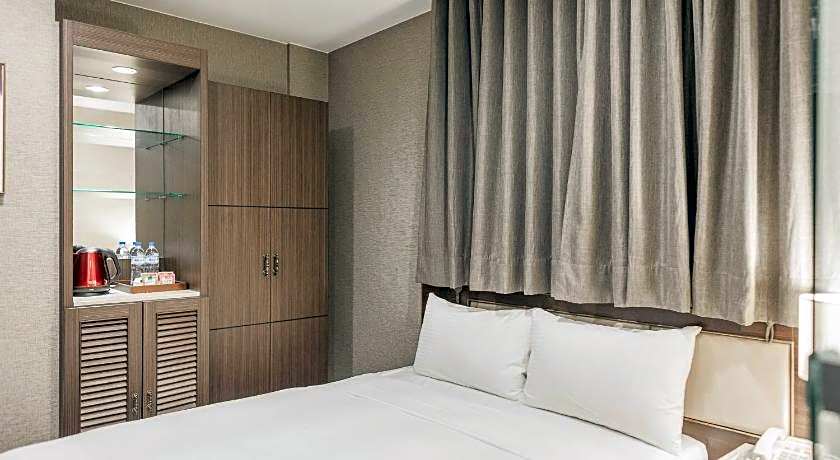 Maple Hotel Second Branch