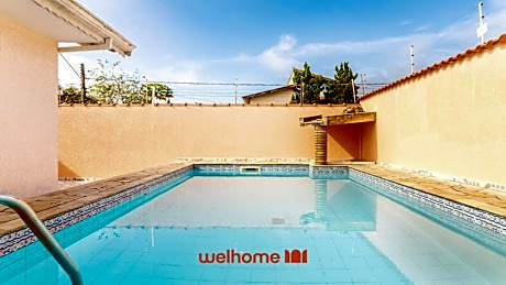Casa em Peruíbe com Piscina a 10min da Praia