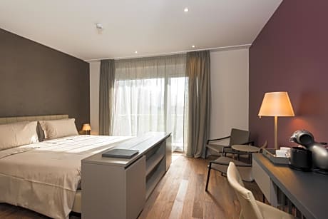 Superior Double Room with Balcony