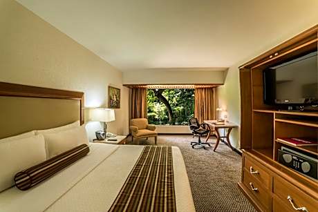King Room Club Garden