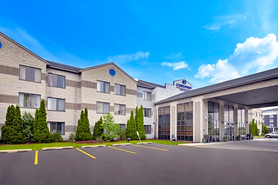 Candlewood Suites Grand Rapids Airport By IHG