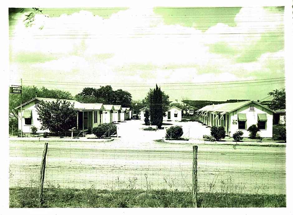 Hotel Kitsmiller on Main