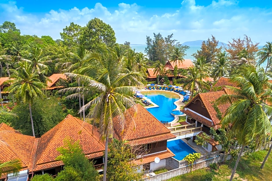 Coral Hotel Bangsaphan