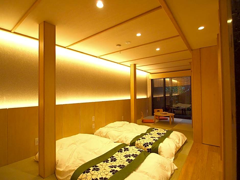 Mibu-Juku Muslim Friendly Easy access to Kyoto STA