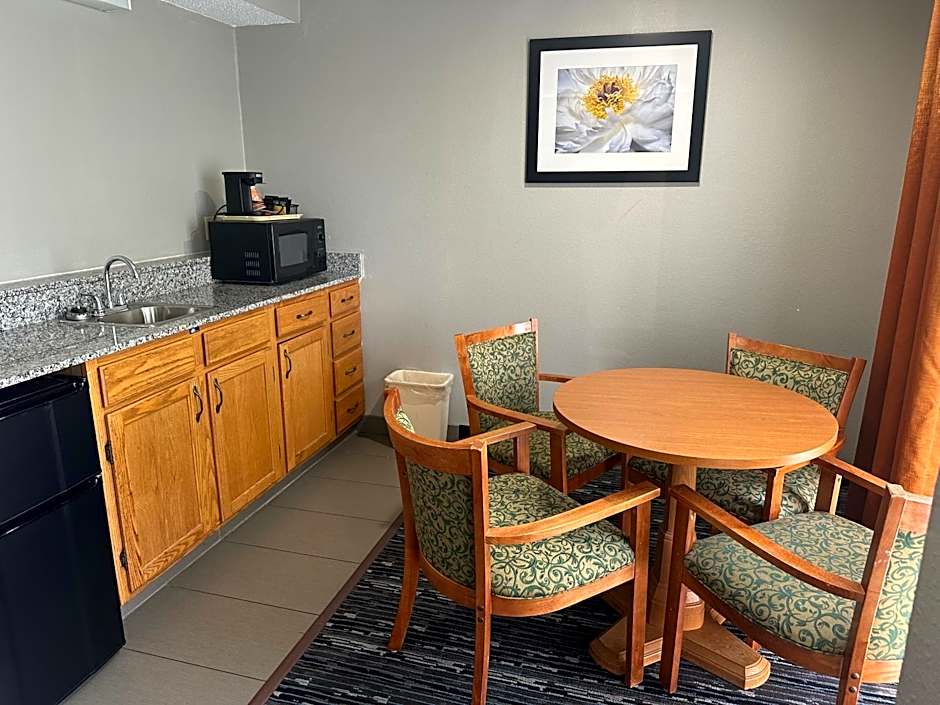 Quality Inn Rochester South
