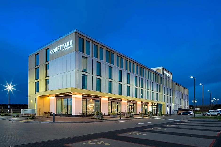 Courtyard by Marriott Inverness Airport