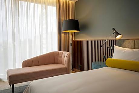 Executive King Room with Garden View