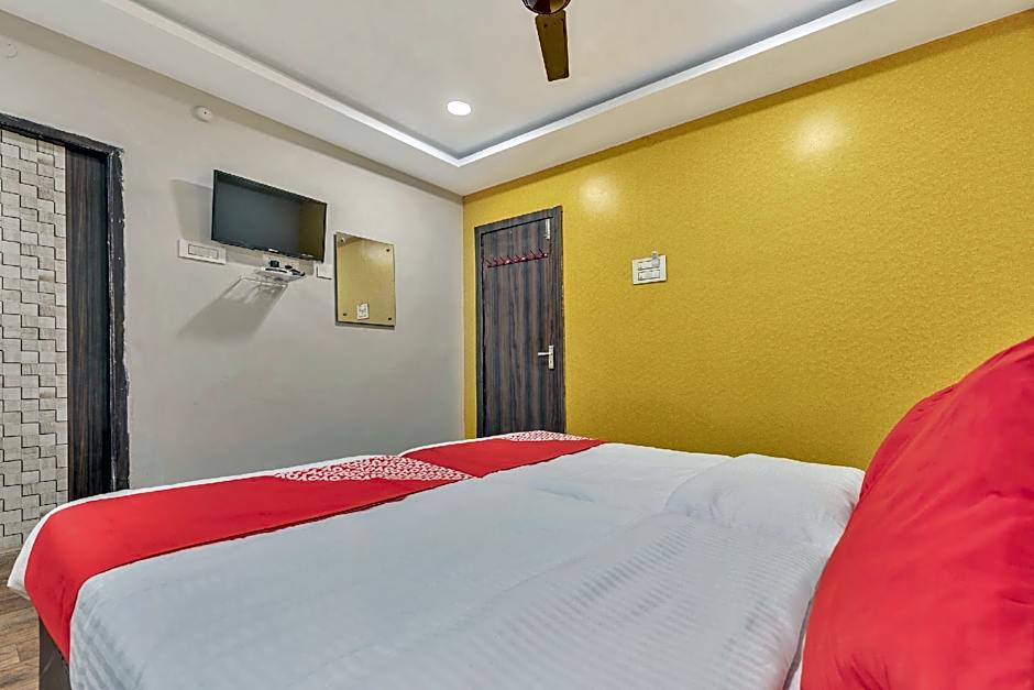 Super Hotel Ankitha Grand