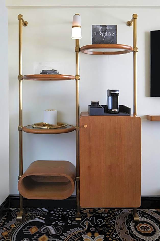 The LaSalle Hotel, Bryan College Station, a Tribute Portfolio Hotel