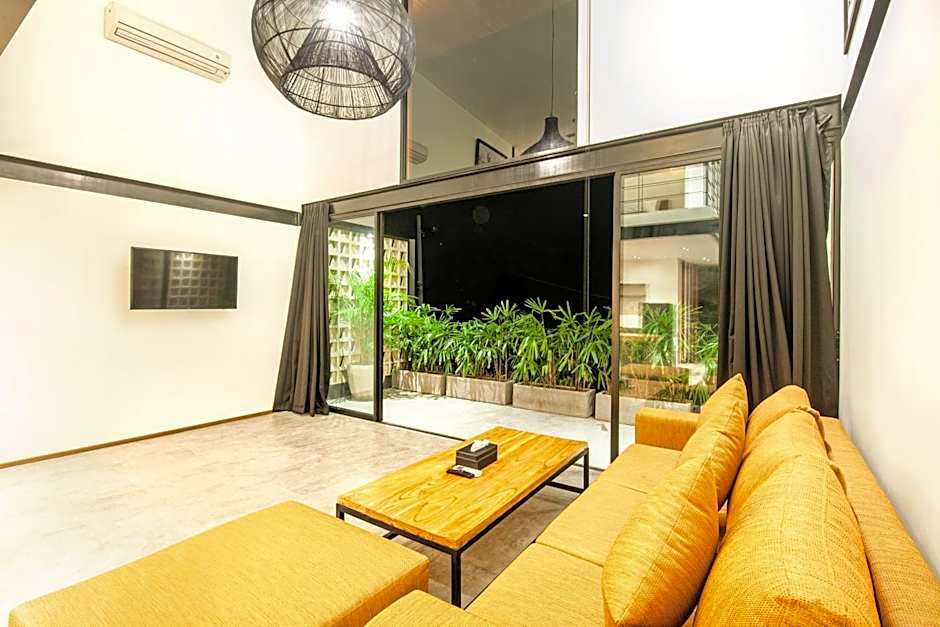 Expansive Loft 200m From Canggu Beach Haven