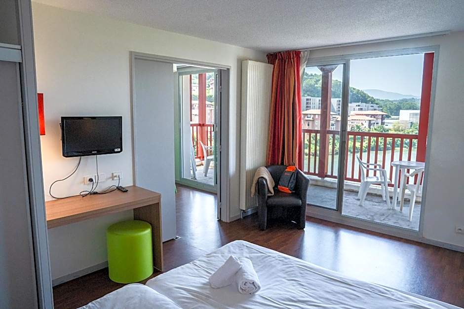 VVF Urrugne Saint-Jean-de-Luz Côte Basque